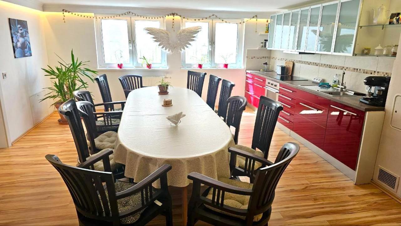 Dreamly Suites Oslip Екстериор снимка